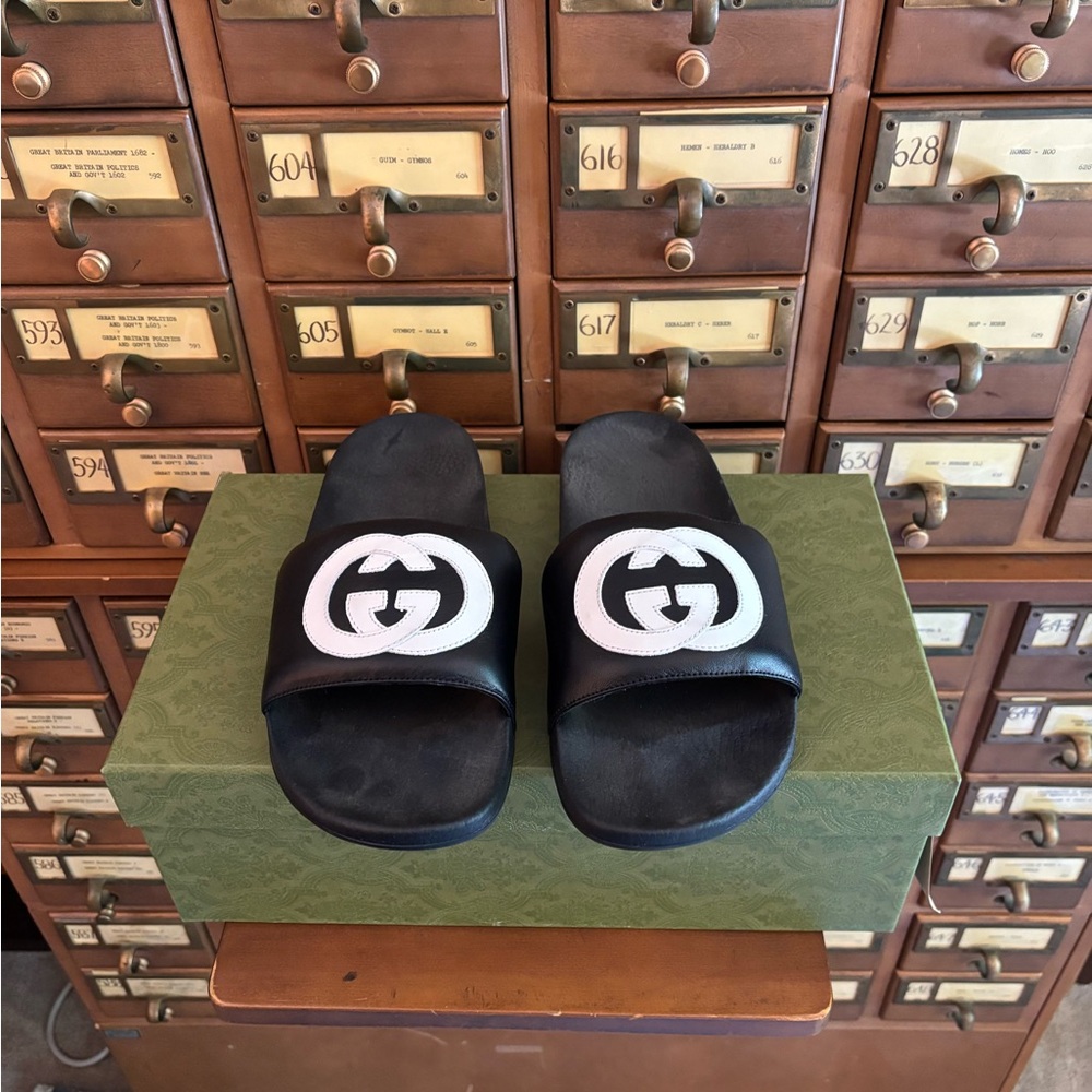 Gucci - Picture 5 of 6